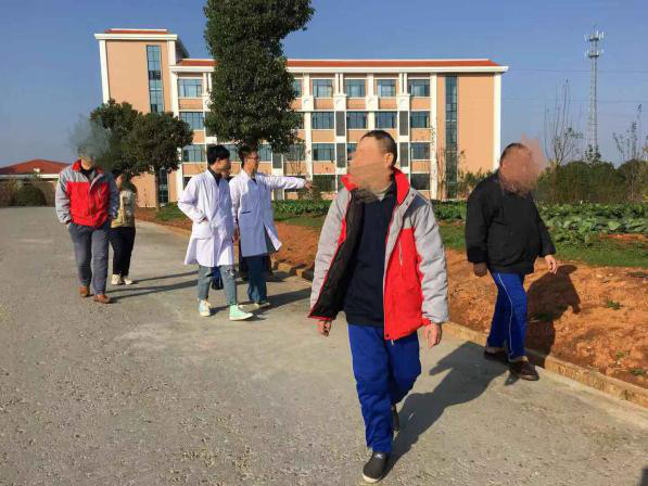 �߽�����