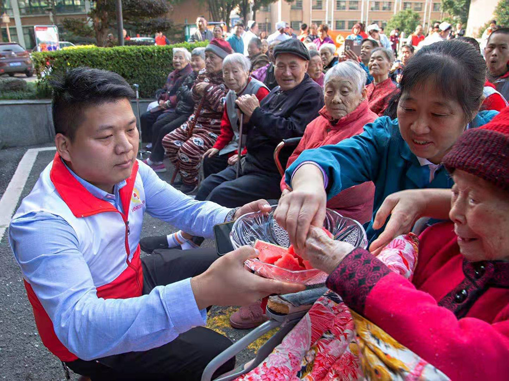 ��ǰ������ȥ�����ӣ��ⳡ����������а�