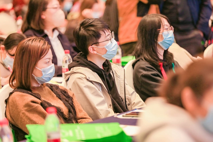 长沙市基层心理服务人员培训班开班