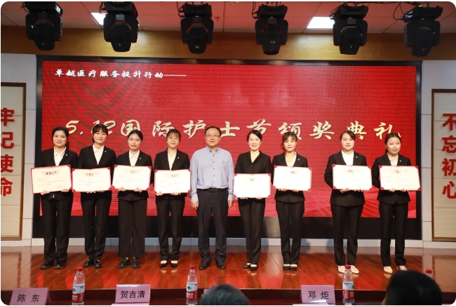 ¾ʹӰƬ
5.12ʻʿϵл