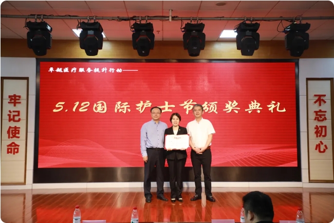 ¾ʹӰƬ
5.12ʻʿϵл