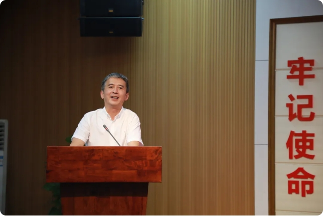 ¾ʹӰƬ
5.12ʻʿϵл