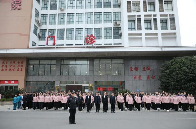 ľ³̣ӰƬ
ʽߡһΡ